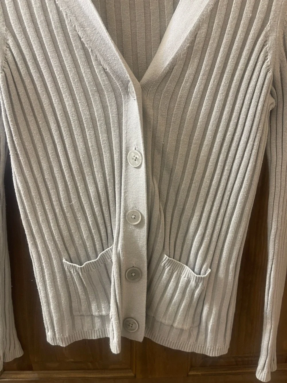 Talbots Light Blue Gray Ribbed V-Neck Button Cardigan size Medium - Picture 3 of 6